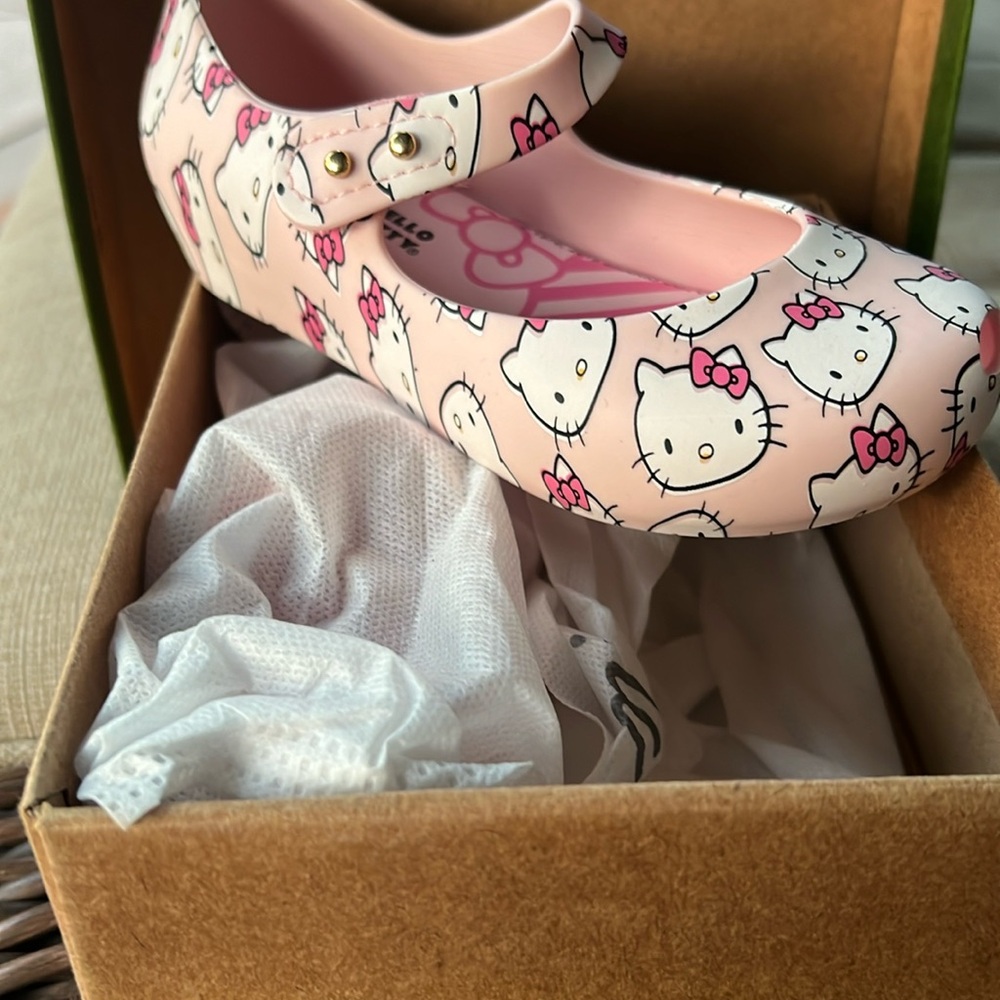 Mini Melissa Hello Kitty Sandals